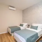 Simple Apartment